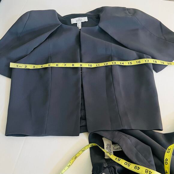 Belle Badgley Mischka Cape Crop Jacket Tulip Skirt Suit Set Size 2 4 Gray - Picture 7 of 9